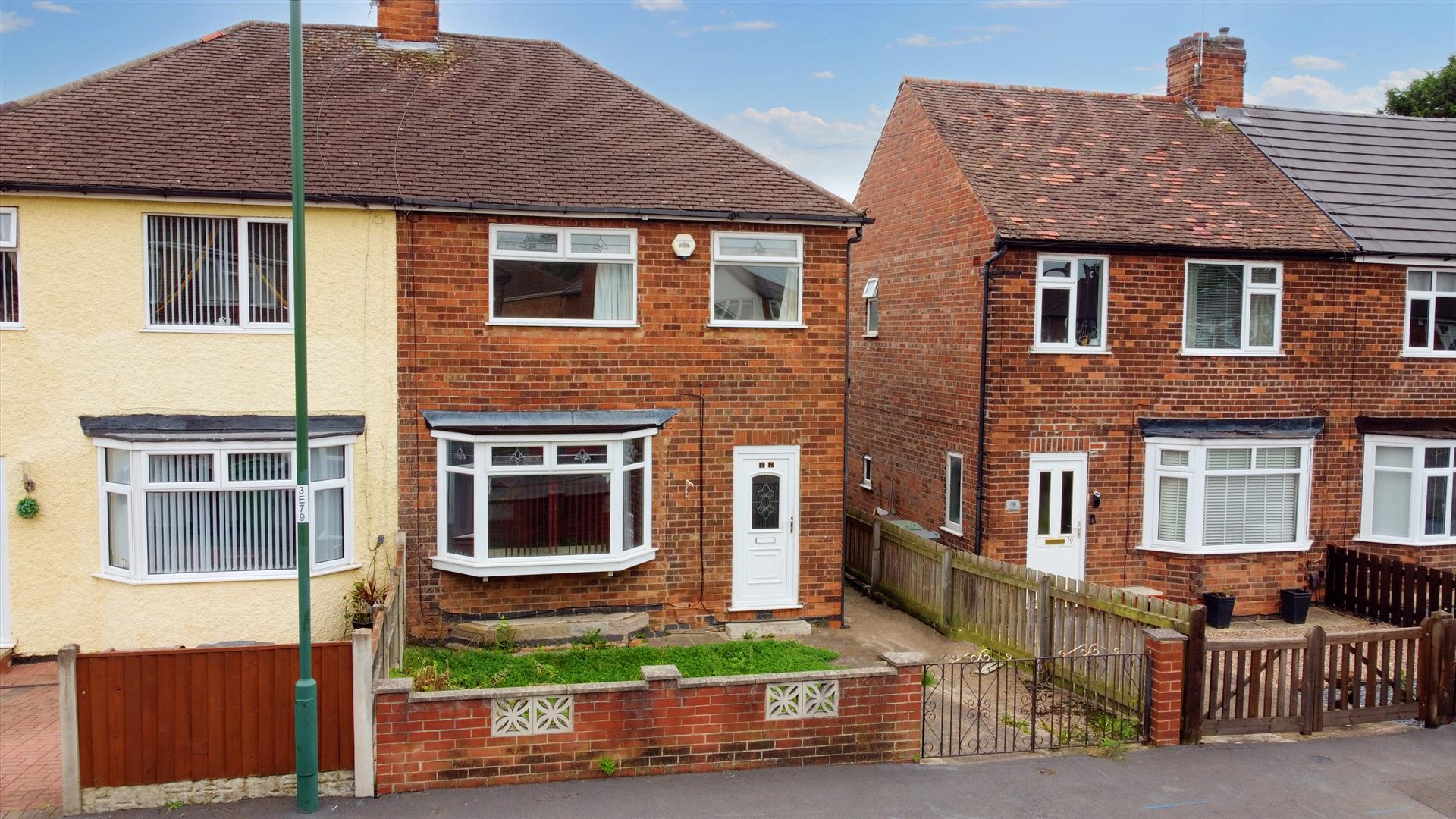 Elstree Drive, Nottingham Robert Ellis Estate Agents